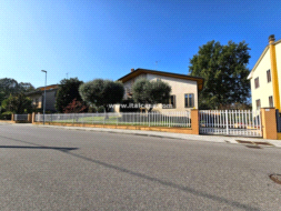 Villa Unifamiliare in vendita a Borgo Virgilio