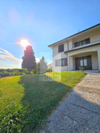 Villa Bifamiliare in vendita a Bagnolo San Vito