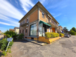 Negozio in vendita a Borgo Virgilio