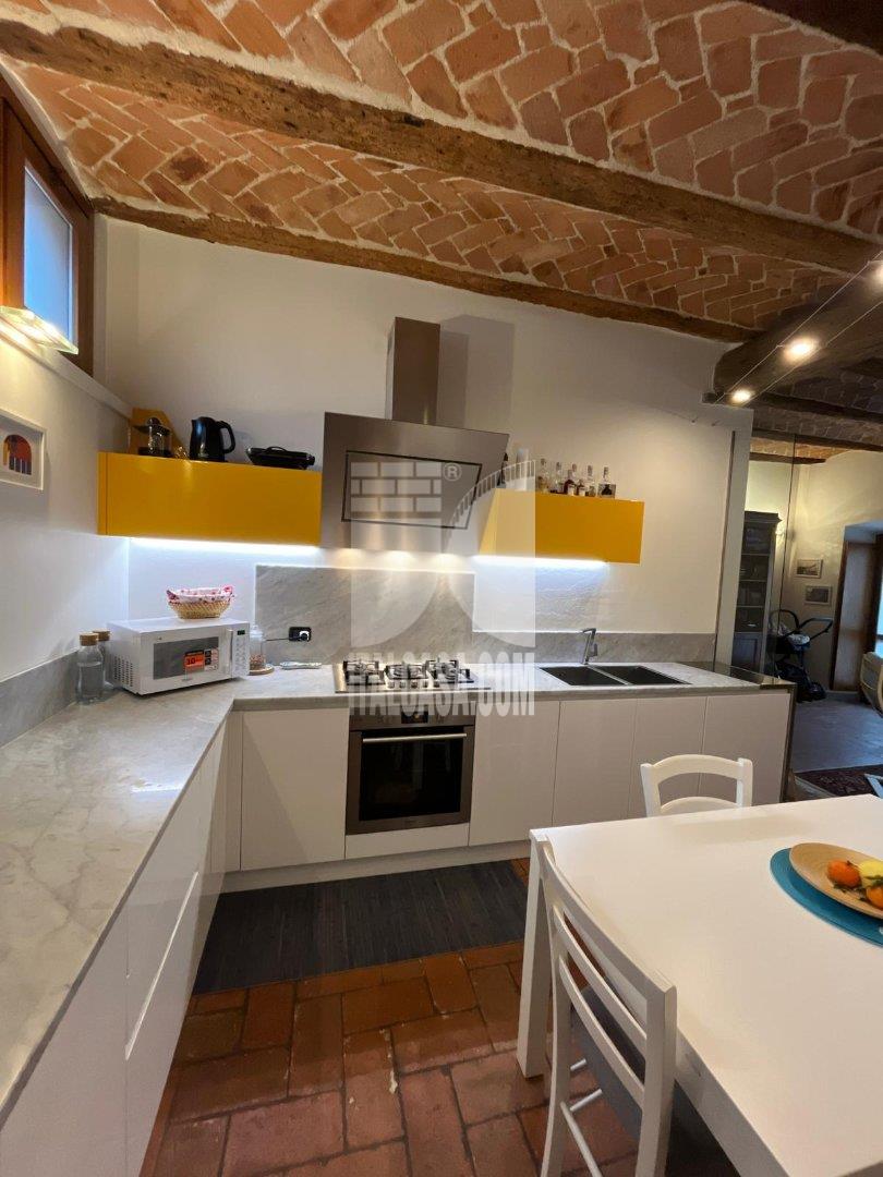 Villa a schiera di testa in vendita a Casirate d