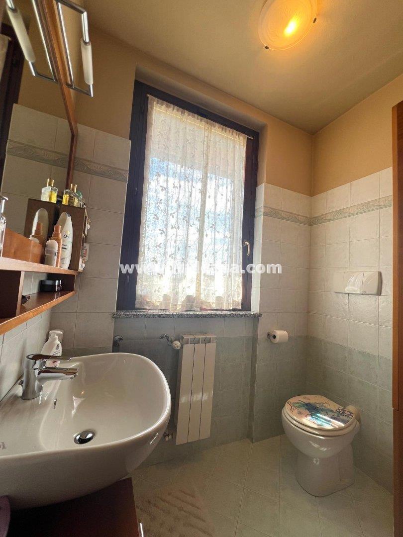 Villa a schiera di testa in vendita a Treviglio