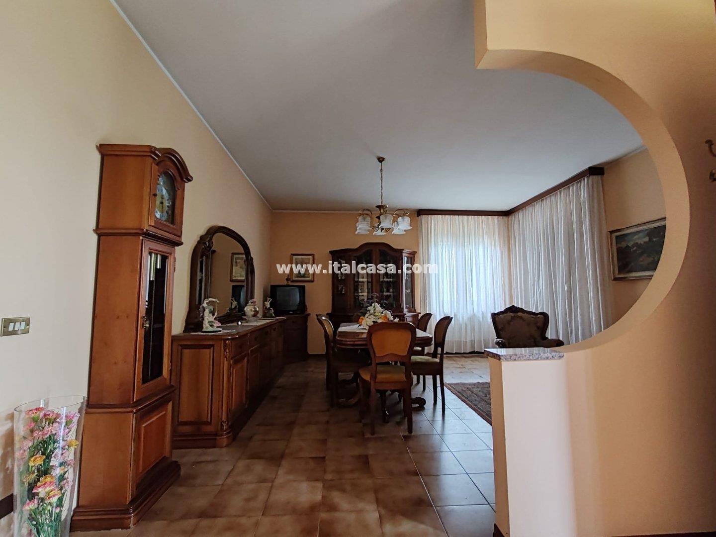 Villa Unifamiliare in vendita a Treviglio