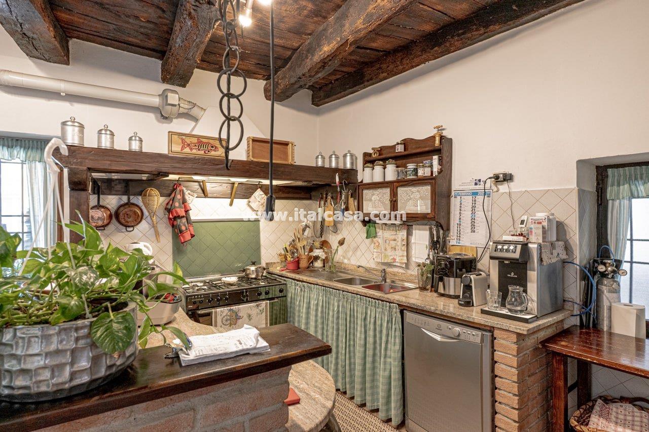 Cascina in vendita a Calvenzano