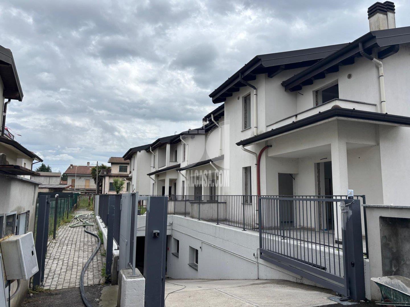 Villa a schiera in vendita a Castel Rozzone
