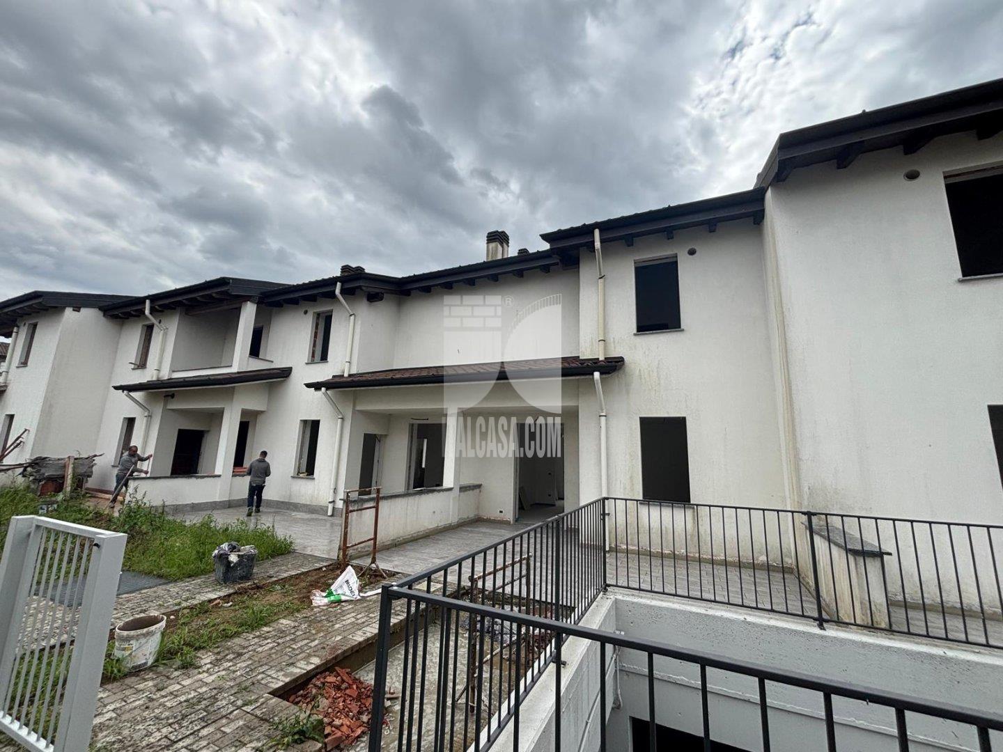 Villa a schiera in vendita a Castel Rozzone
