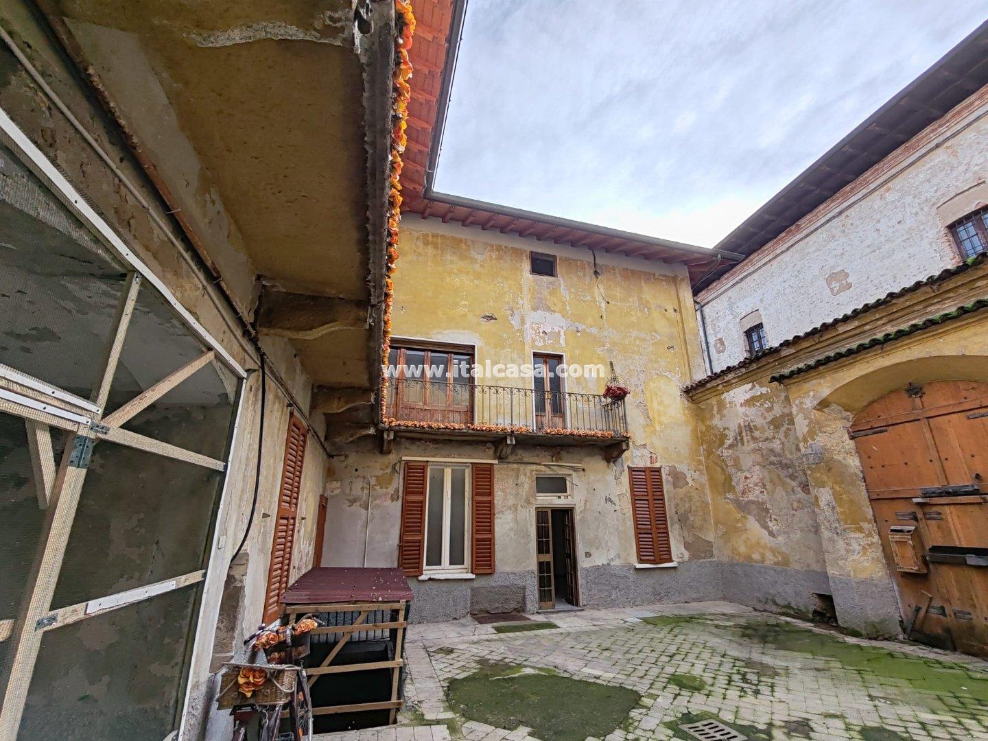 Stabile in vendita a Treviglio