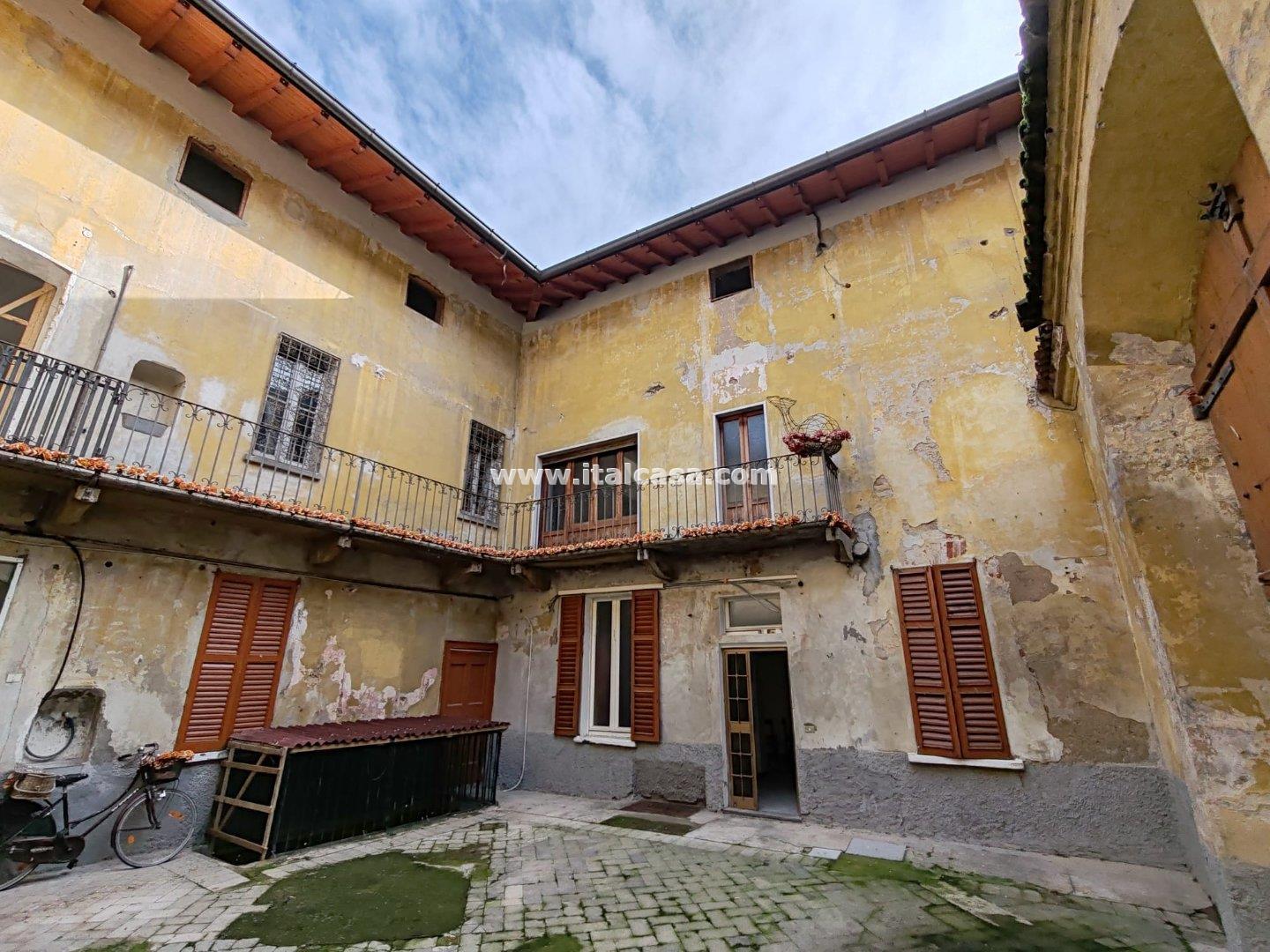Stabile in vendita a Treviglio