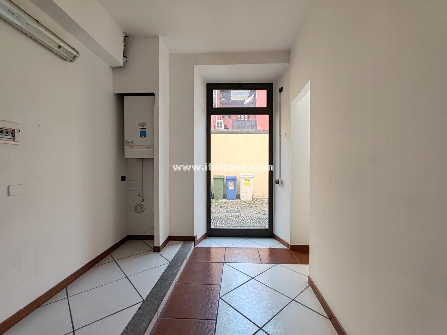Negozio in vendita a Treviglio