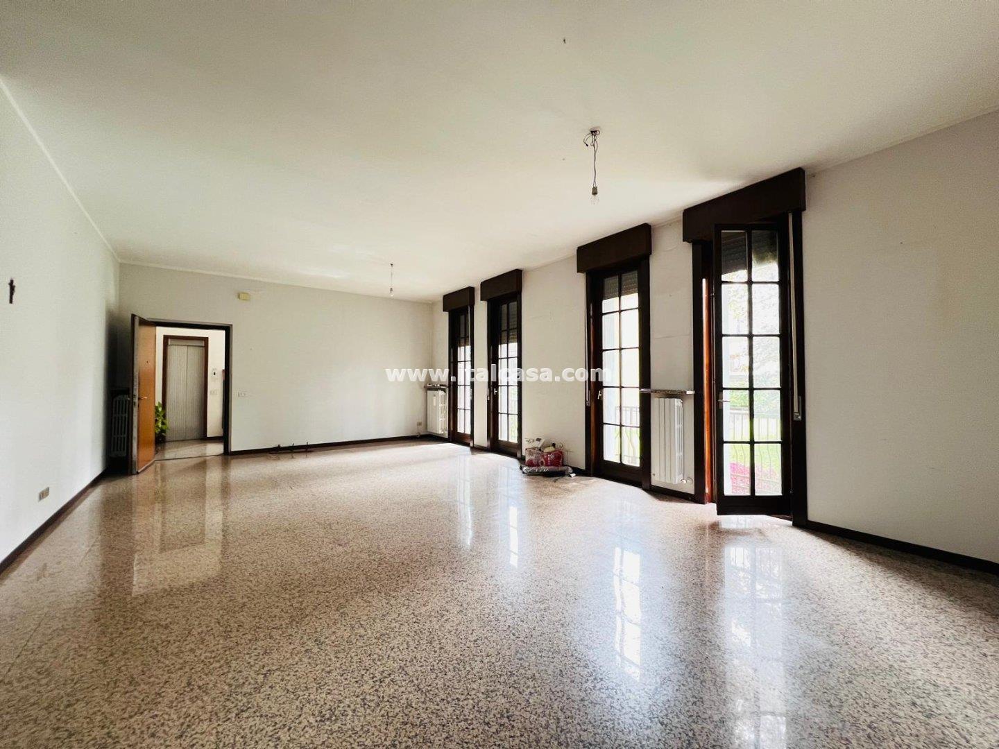Appartamento in vendita a Treviglio