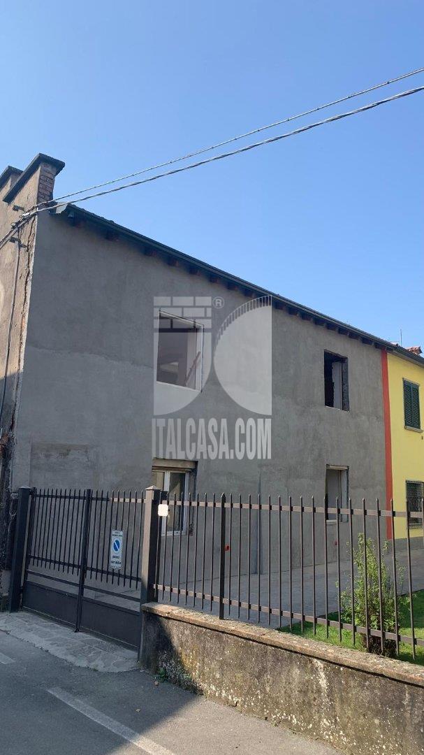 Appartamento in vendita a Brignano Gera d