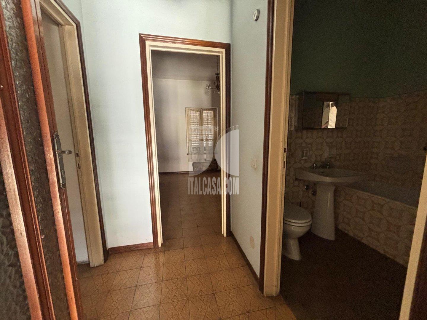Casa Rustica in vendita a Calvenzano