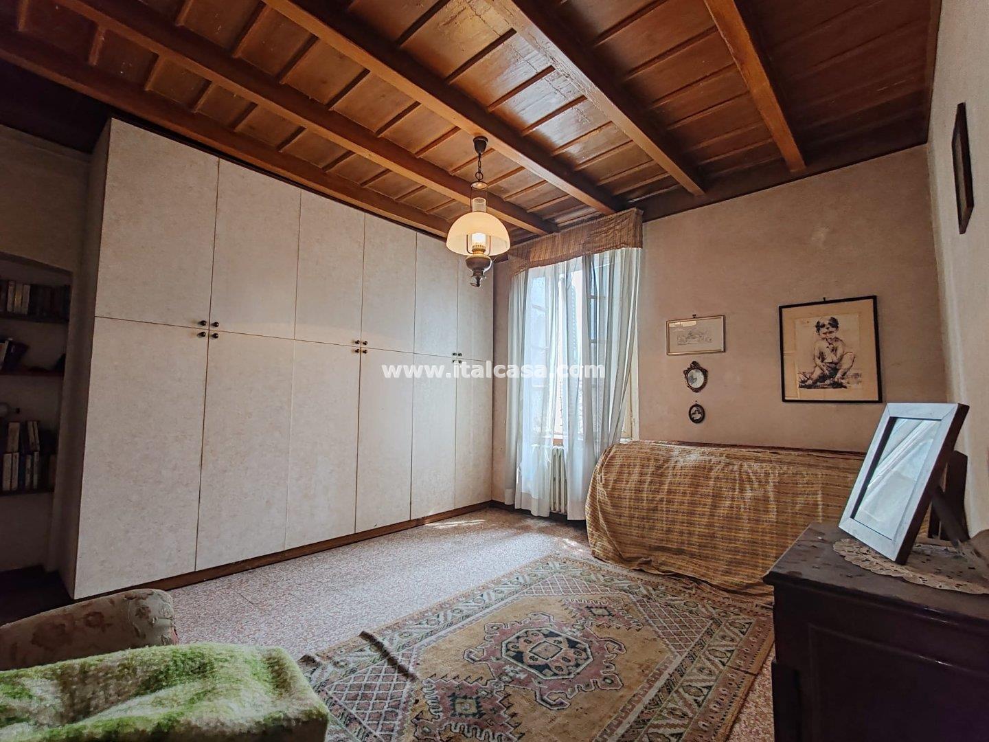 Palazzo in vendita a Brignano Gera d