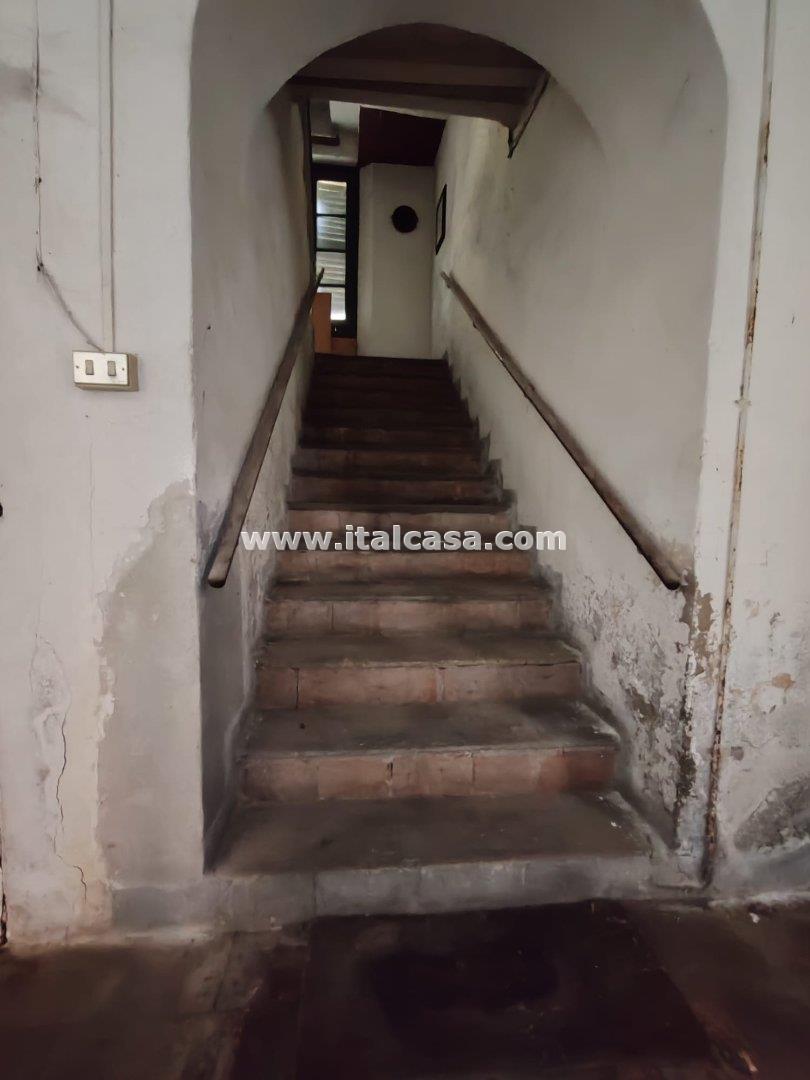 Palazzo in vendita a Brignano Gera d