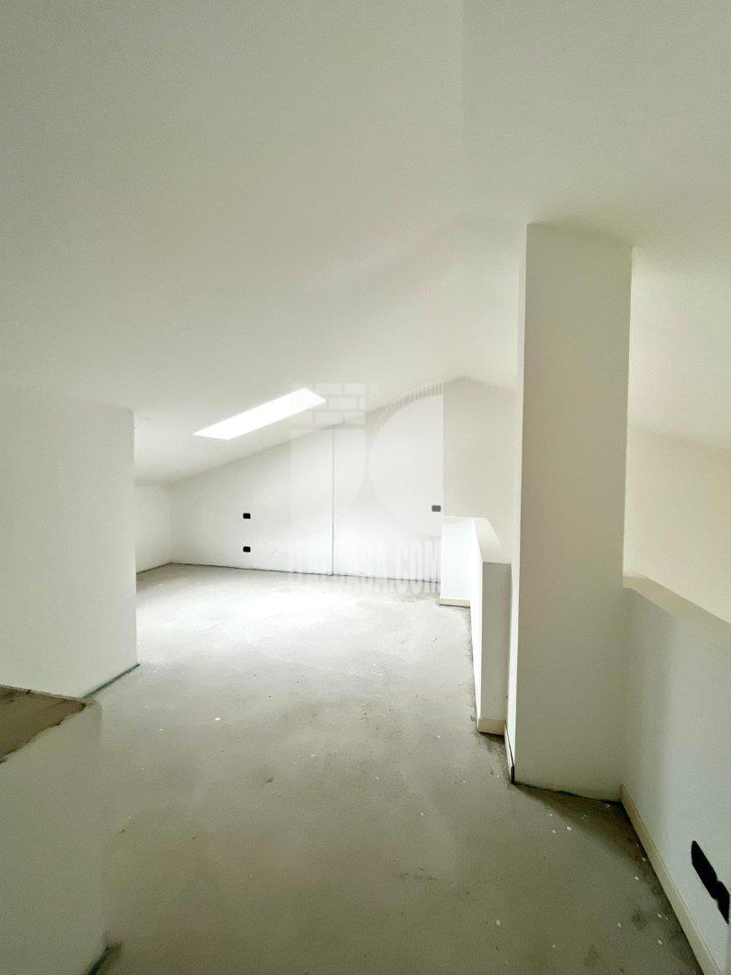 Appartamento in vendita a Castel Rozzone