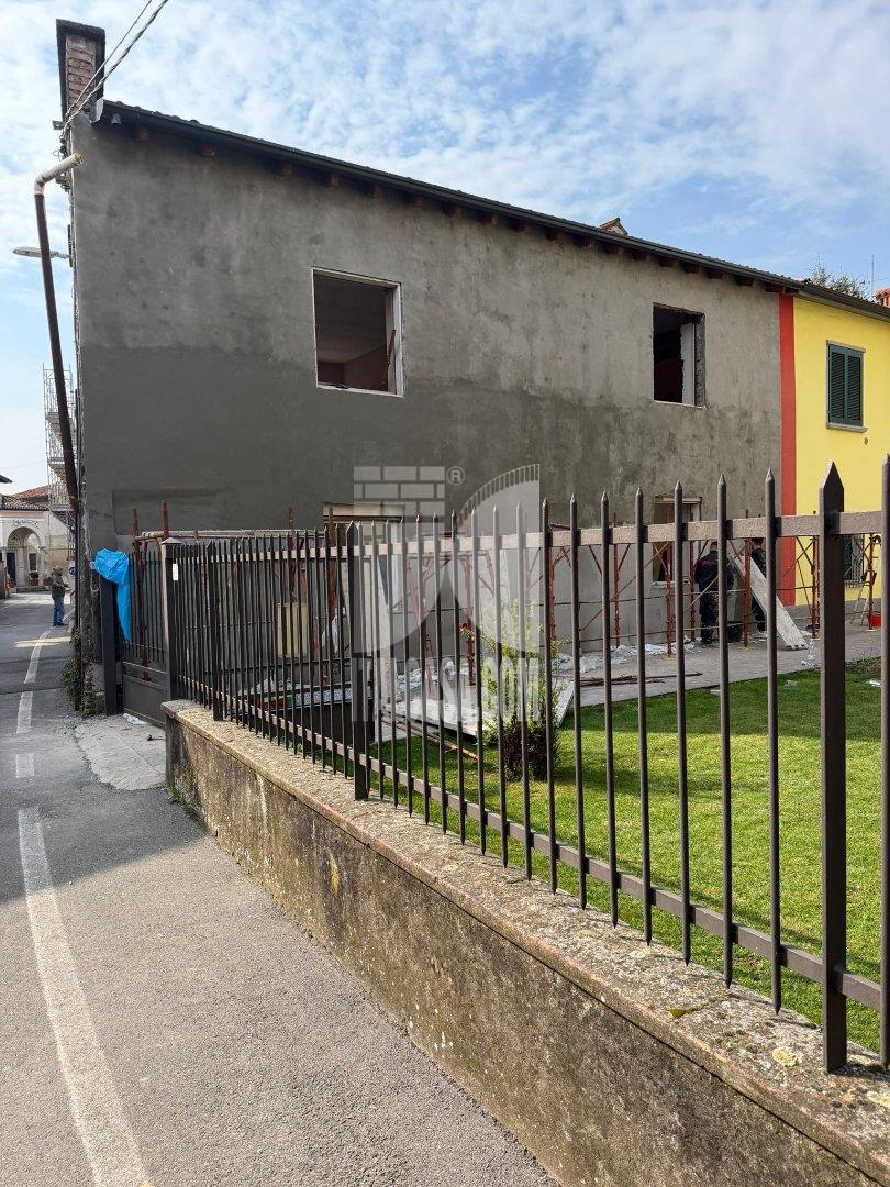 Appartamento in vendita a Brignano Gera d