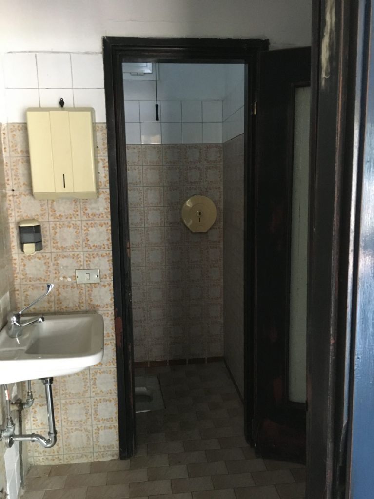 Negozio in vendita a Brignano Gera d