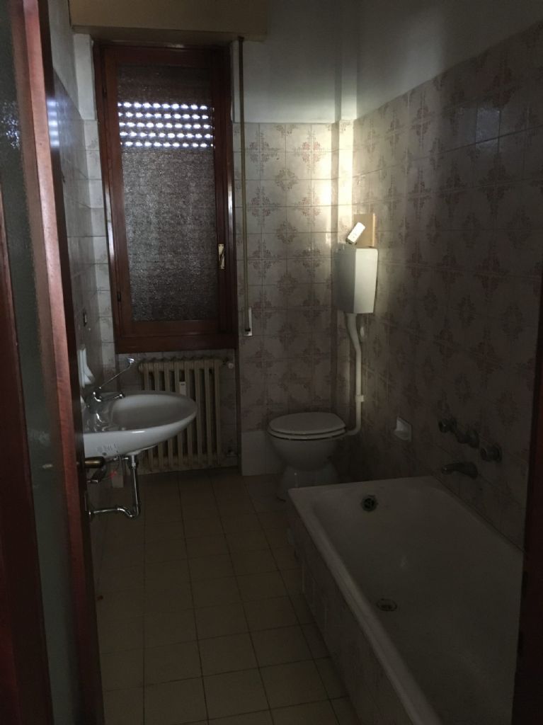 Negozio in vendita a Brignano Gera d