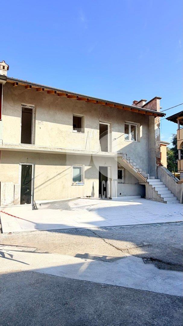 Appartamento in vendita a Brignano Gera d