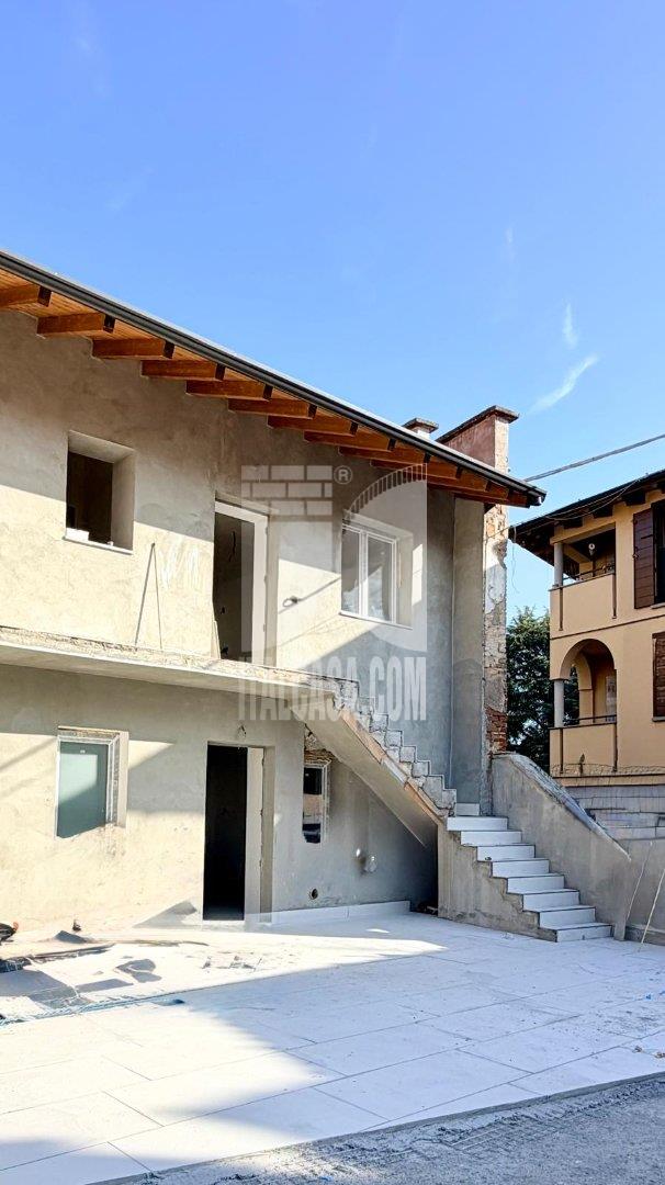 Appartamento in vendita a Brignano Gera d