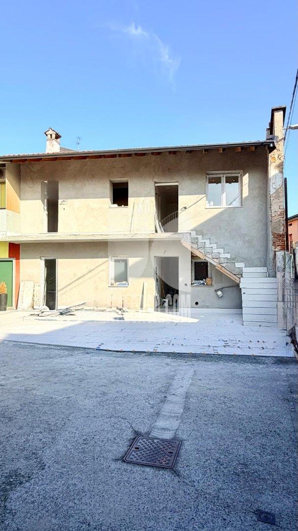 Appartamento in vendita a Brignano Gera d