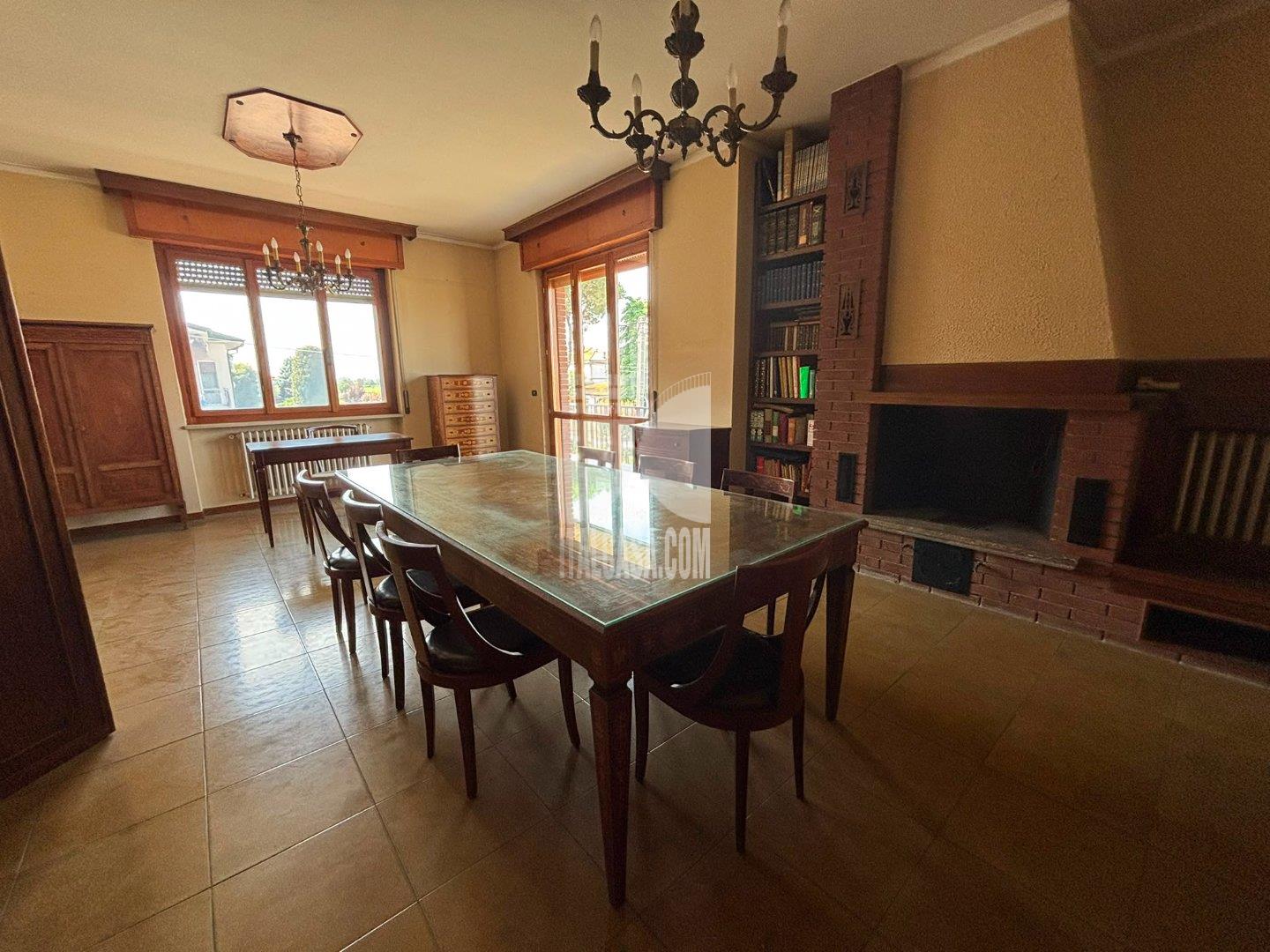 Villa Unifamiliare in vendita a Brignano Gera d