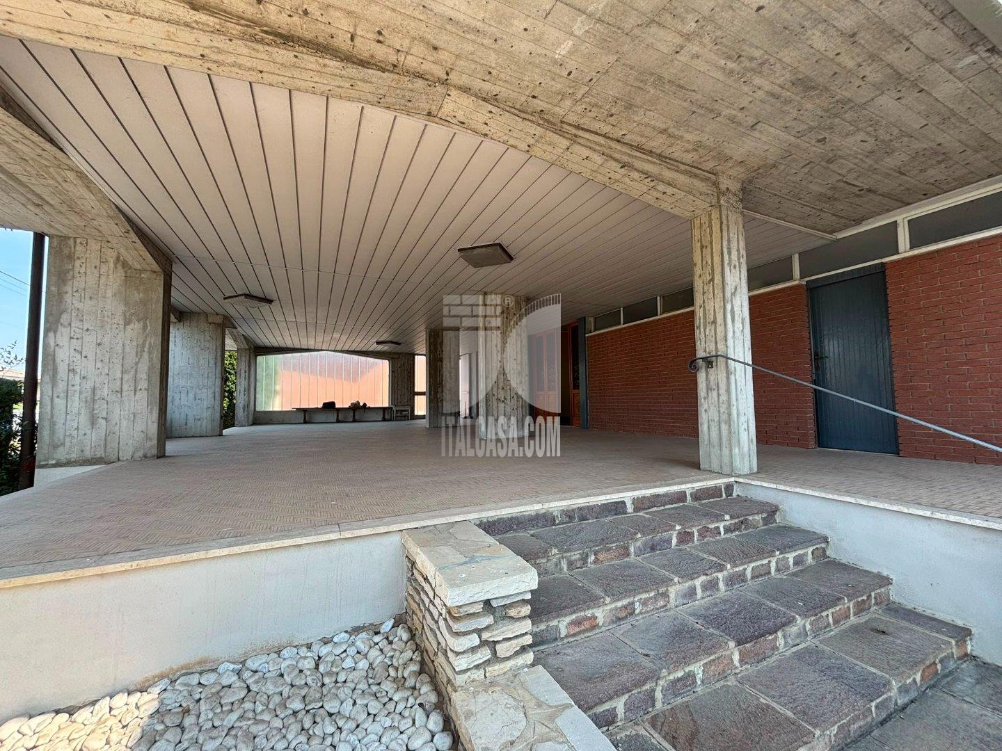 Villa Unifamiliare in vendita a Brignano Gera d