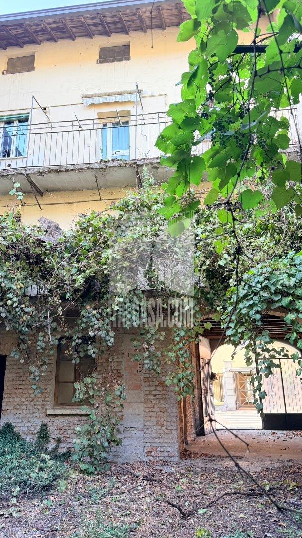 Casa Plurifamiliare in vendita a Caravaggio