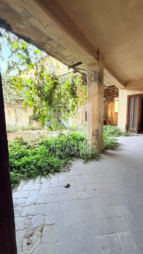 Casa Plurifamiliare in vendita a Caravaggio