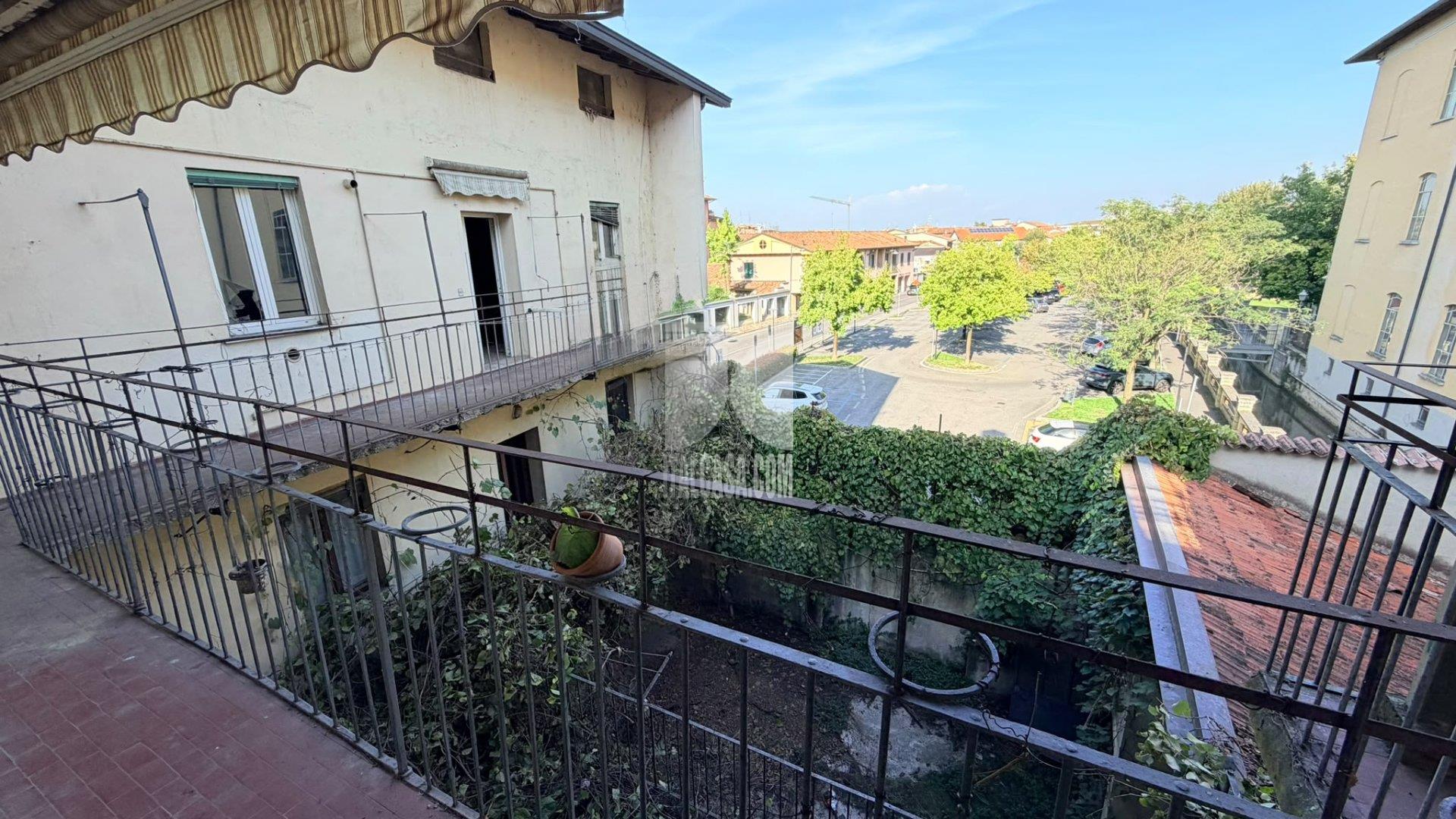 Casa Plurifamiliare in vendita a Caravaggio