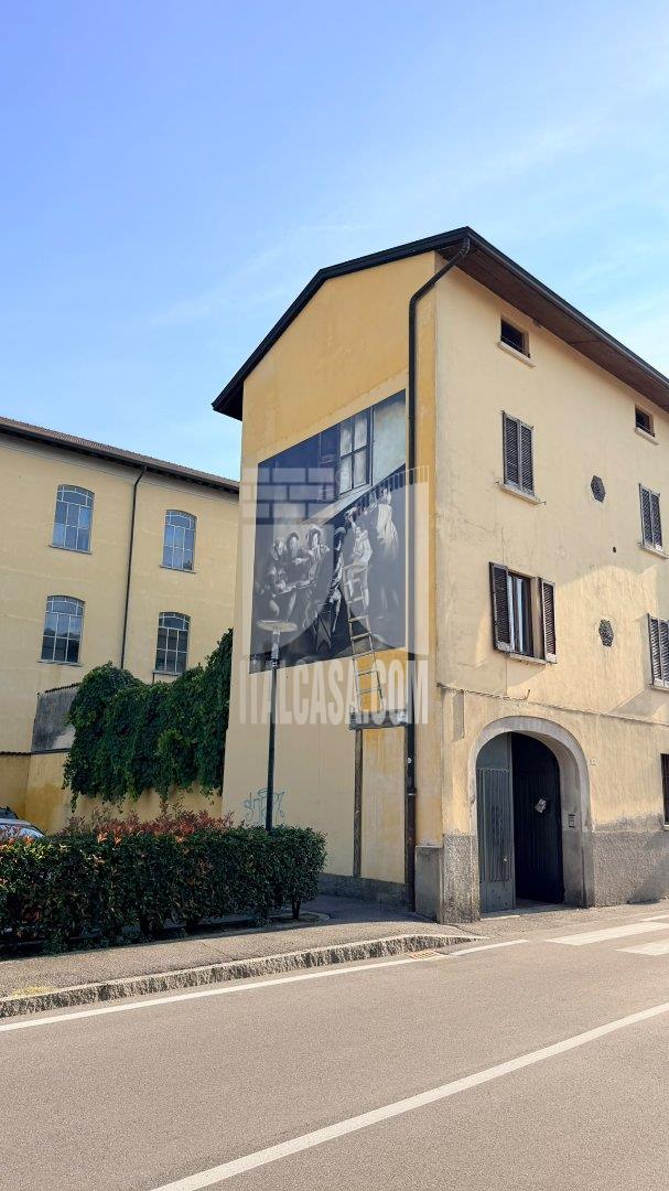 Casa Plurifamiliare in vendita a Caravaggio