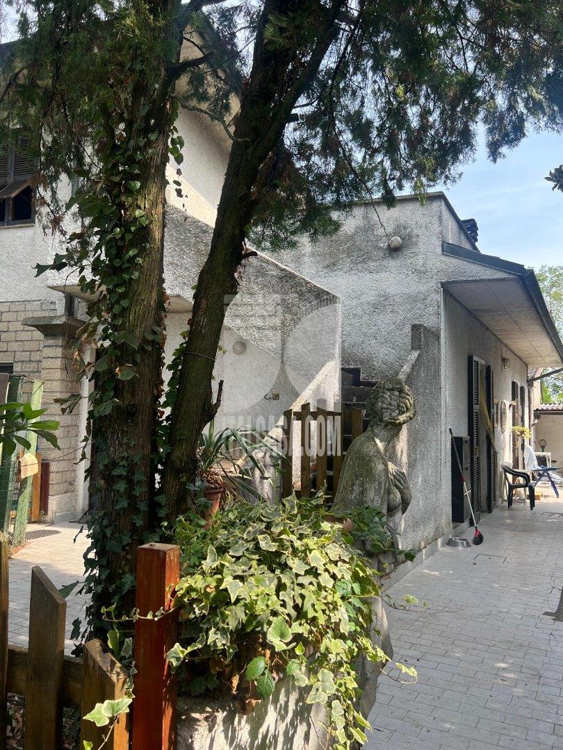 Villa Unifamiliare in vendita a Casirate d
