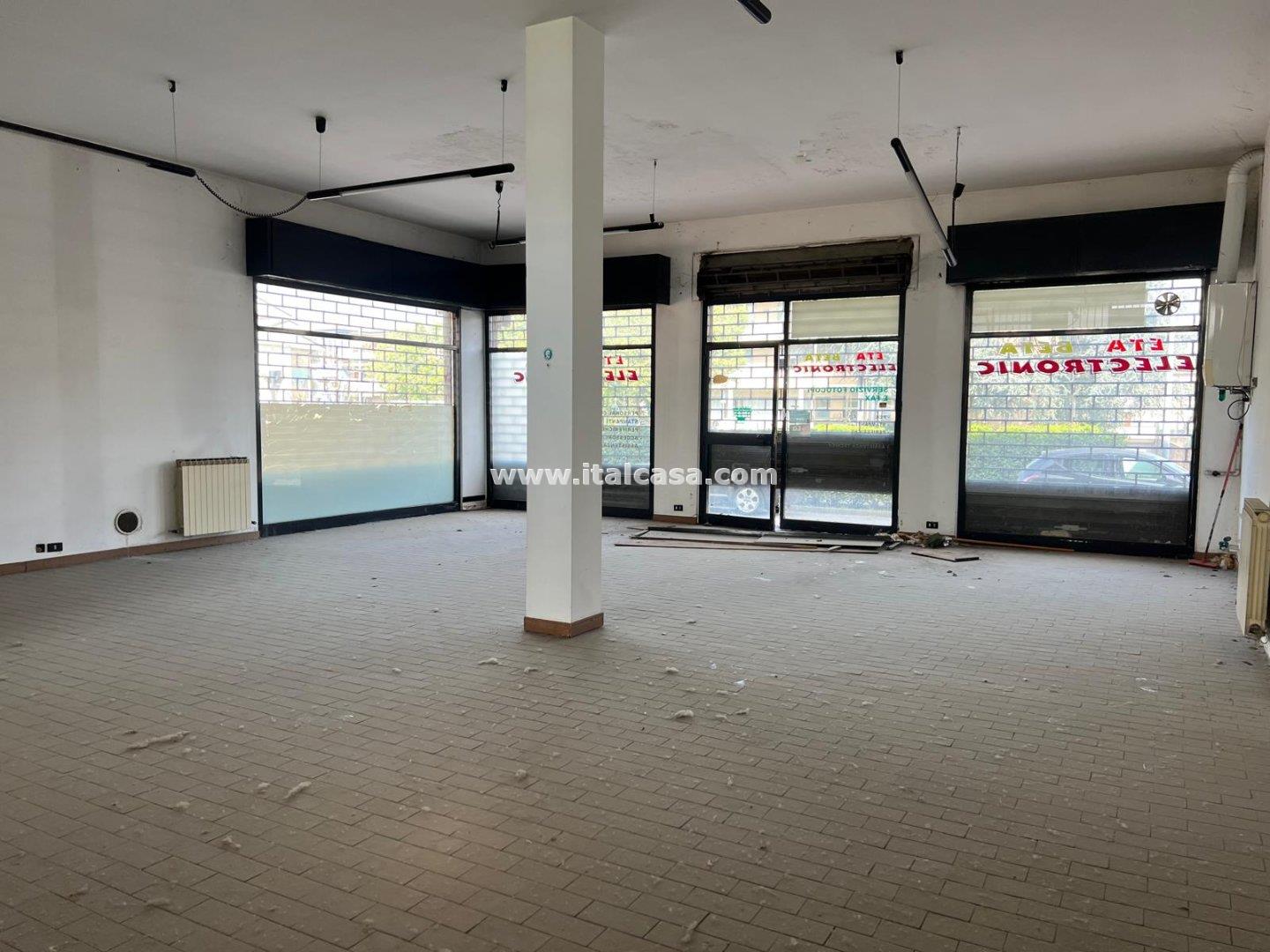 Negozio in vendita a Verdellino