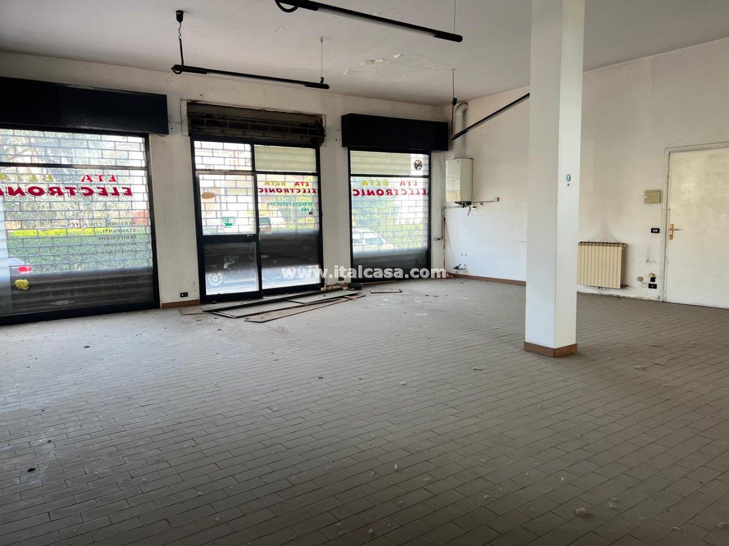 Negozio in vendita a Verdellino