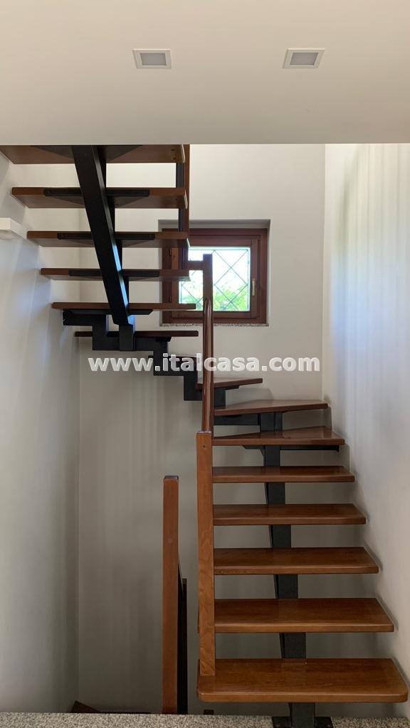 Villa a schiera di testa in vendita a Treviglio
