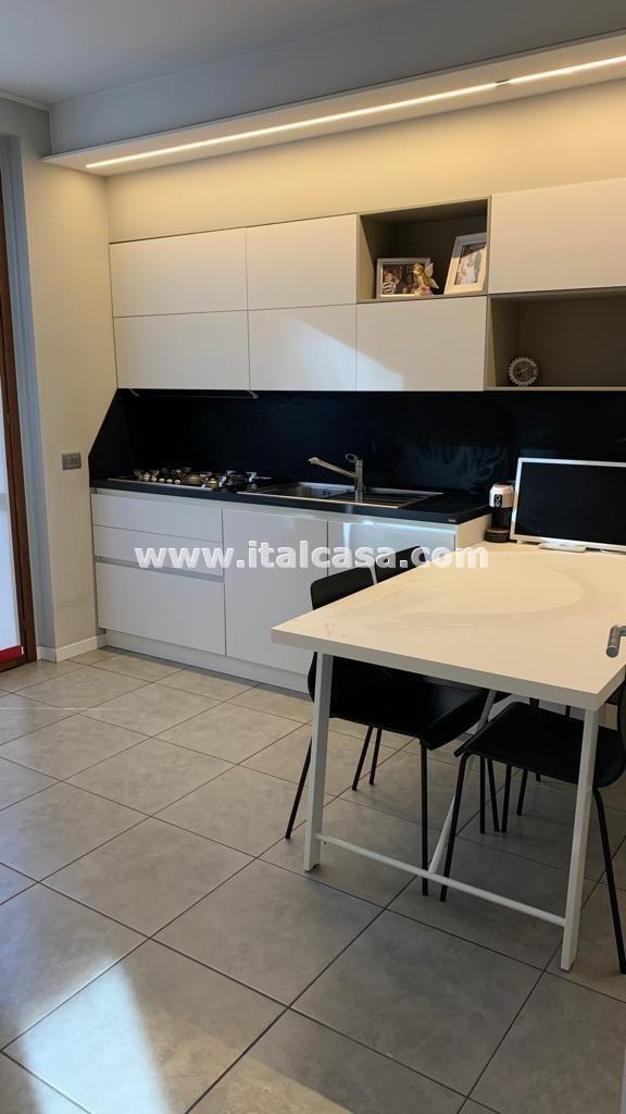 Villa a schiera di testa in vendita a Treviglio