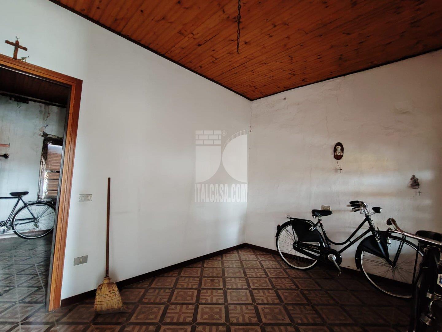 Casa Rustica in vendita a Caravaggio