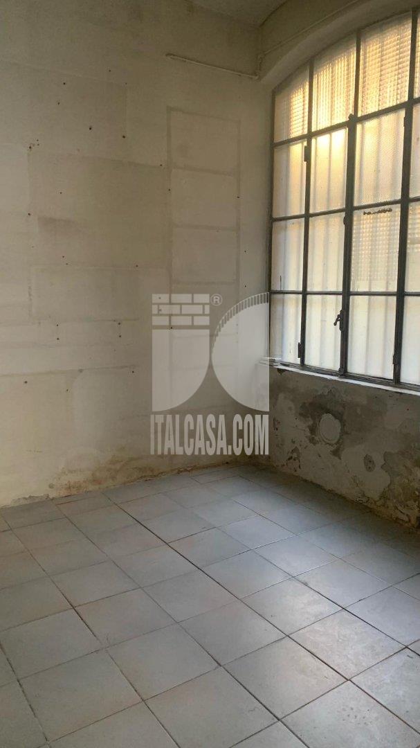 Negozio in vendita a Treviglio