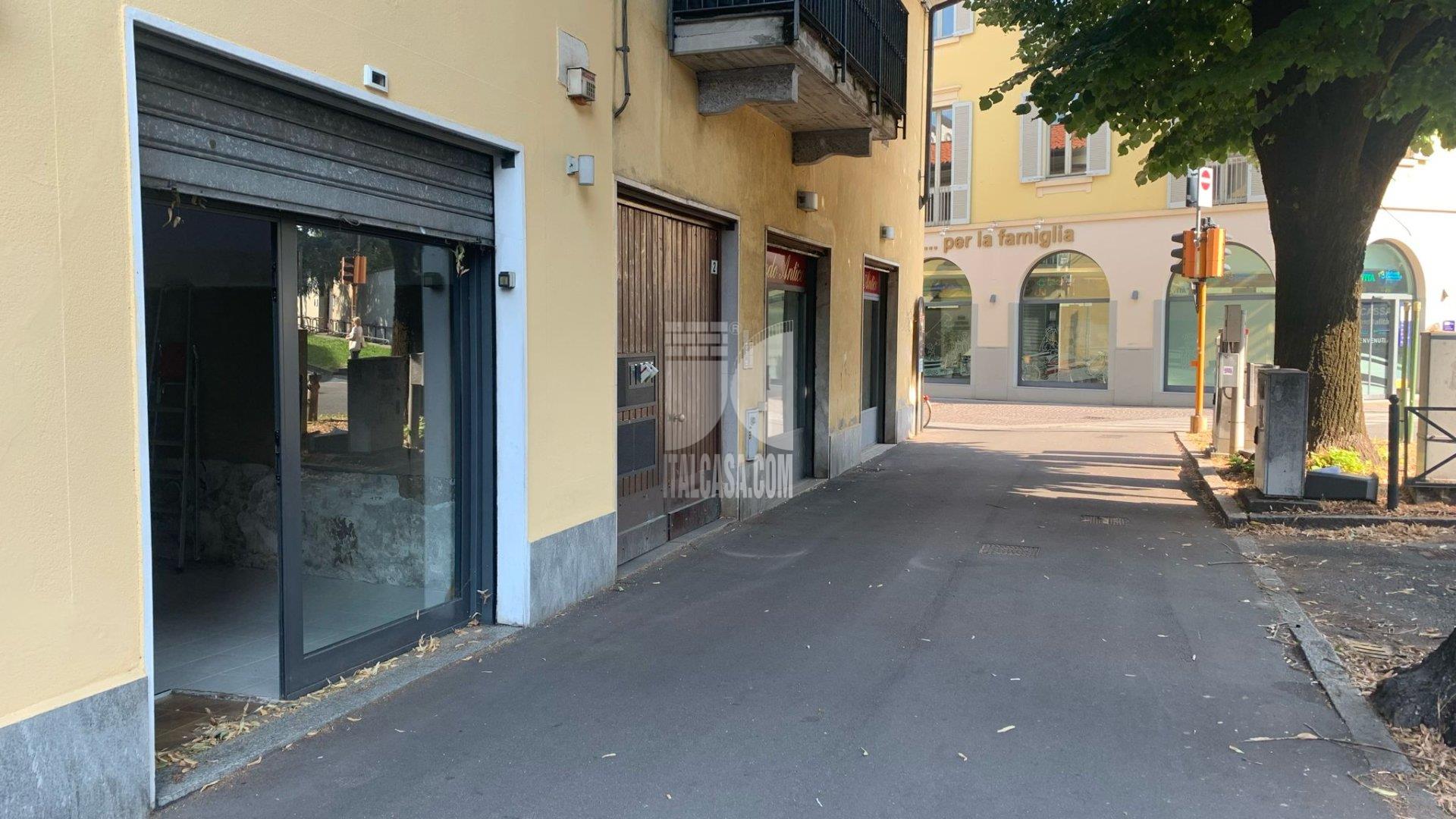 Negozio in vendita a Treviglio