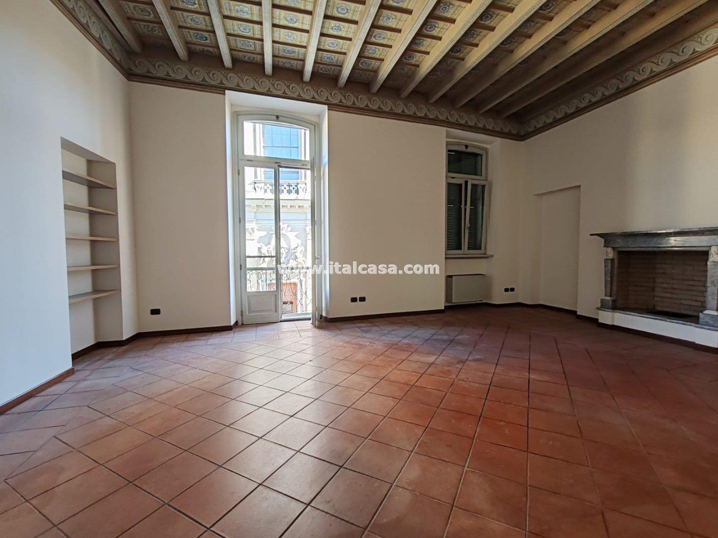 Negozio in affitto a Treviglio