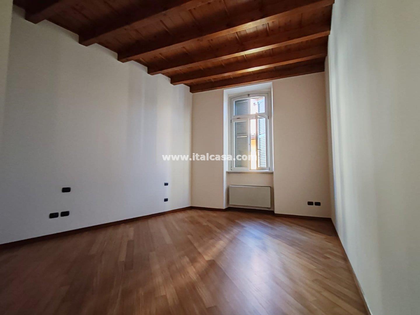Negozio in affitto a Treviglio