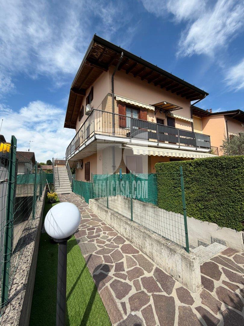 Appartamento in Villa in vendita a Brignano Gera d