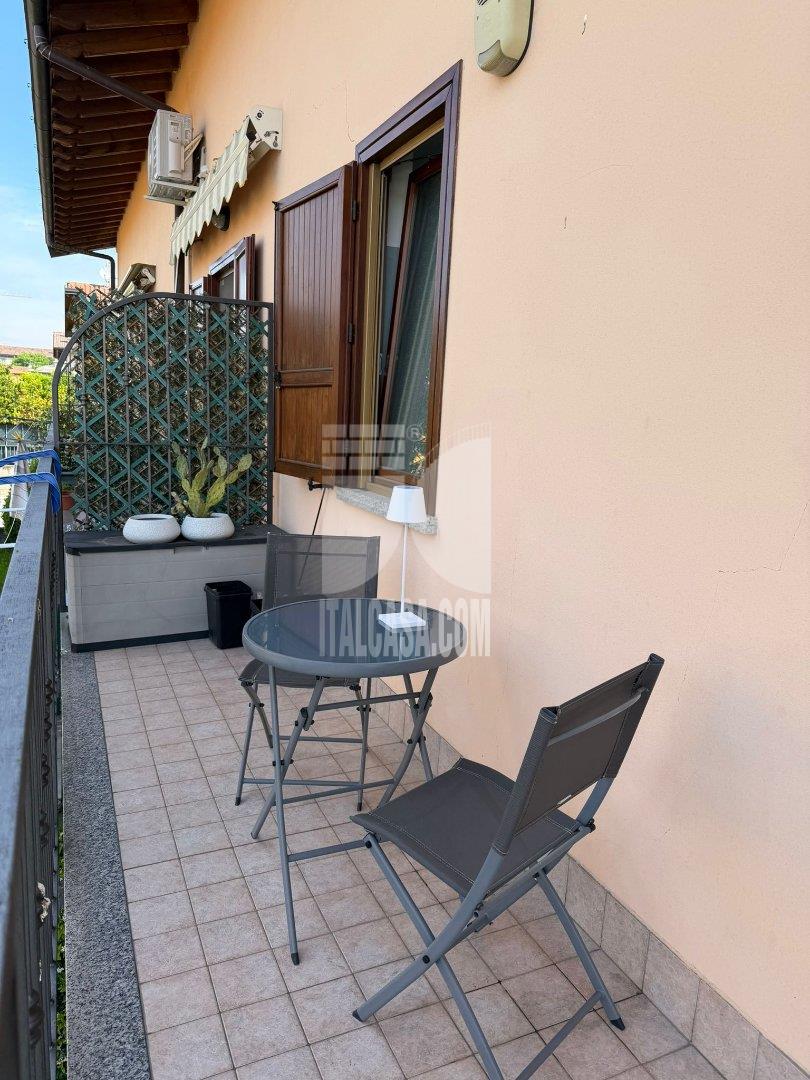 Appartamento in Villa in vendita a Brignano Gera d