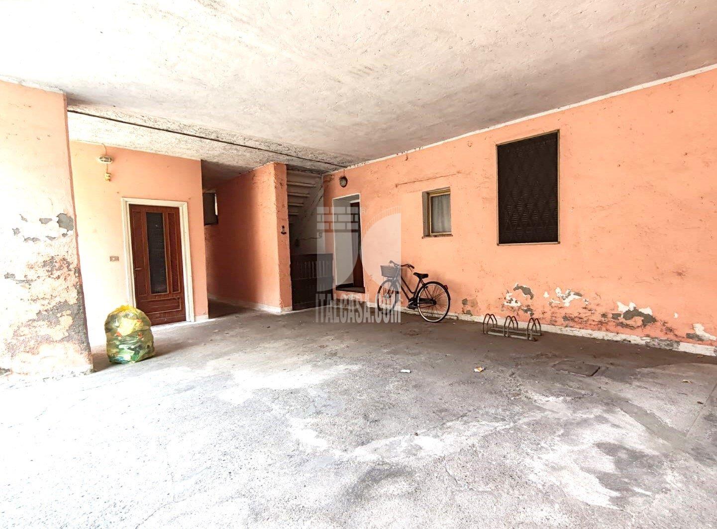 Stabile in vendita a Lurano