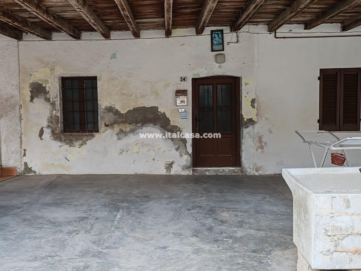 Casa Rustica in vendita a Castel Rozzone