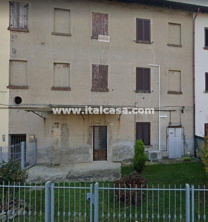 Casa Rustica in vendita a Pontirolo Nuovo