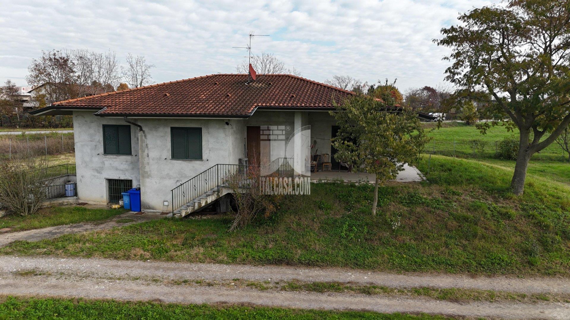 Villa Unifamiliare in vendita a Treviglio