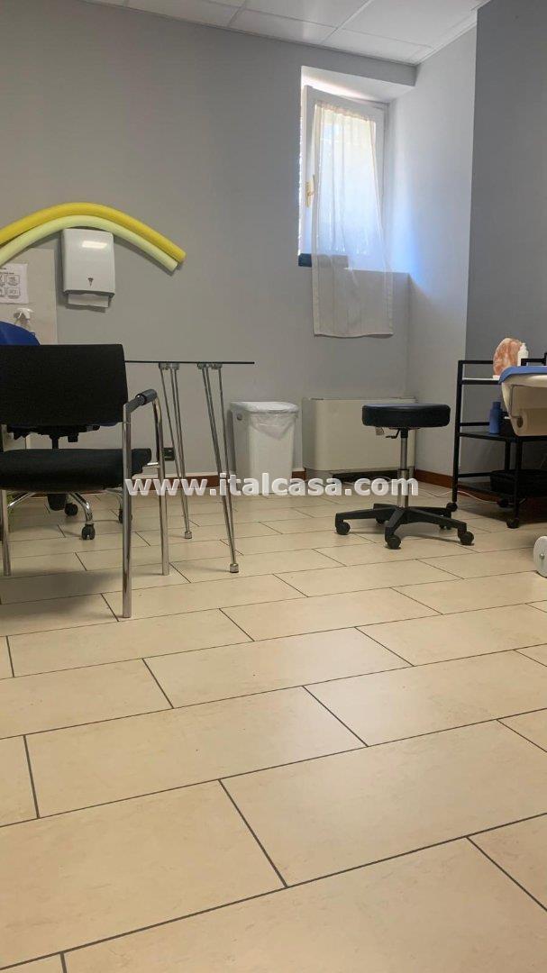 Ufficio in vendita a Treviglio