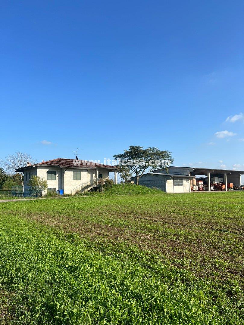Villa Unifamiliare in vendita a Treviglio