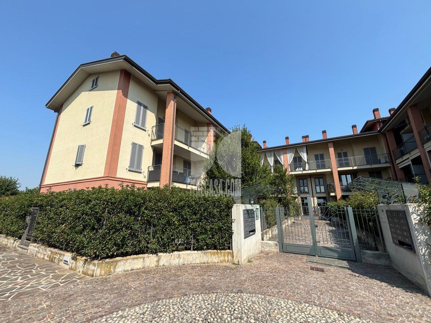 Appartamento in vendita a Castel Rozzone