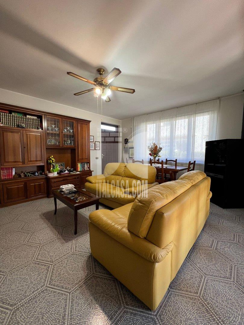 Villa Unifamiliare in vendita a Fara Gera d